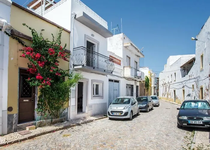 Kasa Blanca 度假居 *